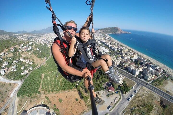 Tandem Skydiving in Cape Town: Freefall Above Table Mountain & the West Coast photo 4