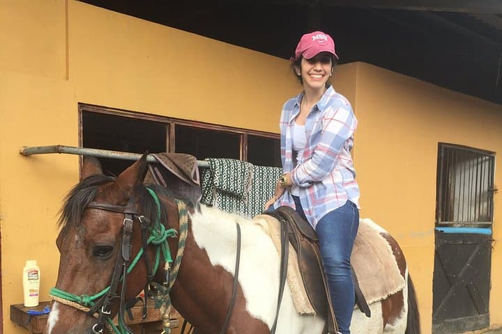 Horseback Riding Near Panama City: Cerro Azul Trails & River Swims photo 3