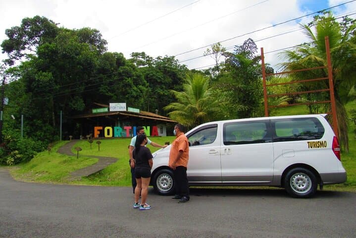 Private VIP Transfer from La Fortuna (Arenal) to Tamarindo, Flamingo & Conchal — Scenic 4-Hour Ride photo 2