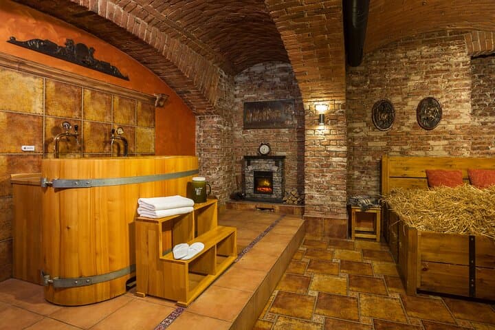 Prague Beer Bath for Two: 1-Hour Czech Spa with Unlimited Beer photo 2