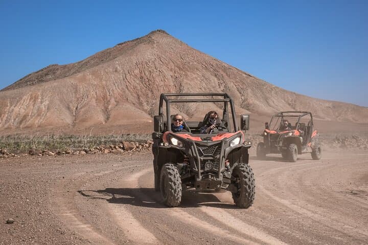 Corralejo Buggy Tour: Dunes & Volcanoes in a Can-Am 800