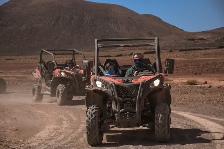 Corralejo Buggy Tour: Dunes & Volcanoes in a Can-Am 800 photo 2