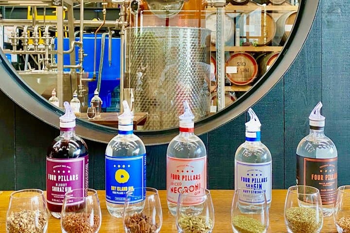 Gourmet Yarra Valley Wine Tour: Chocolate, Fruit & Optional Gin Tastings from Melbourne photo 6