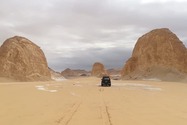 White Desert & Bahariya Oasis: Full-Day 4x4 Adventure from Cairo photo 4