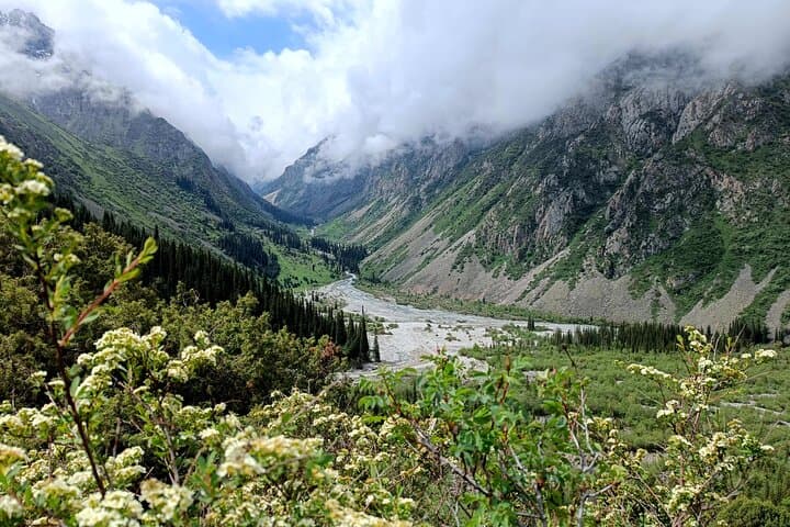 Ala-Archa Day Trip from Bishkek — Glacier Streams and Mountain Trails photo 2