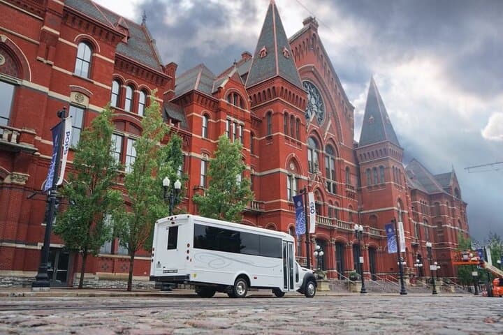 Cincinnati History and Sightseeing Bus Tour — 2-Hour City Highlights