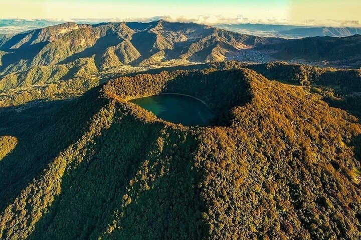 Private Hike to Chicabal: Sacred Crater Lagoon Day Trip from Xela