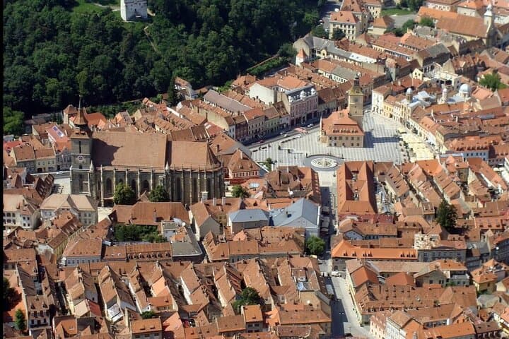 Day Trip from Bucharest: Bran (Dracula) Castle, Peles Castle & Brașov City photo 3
