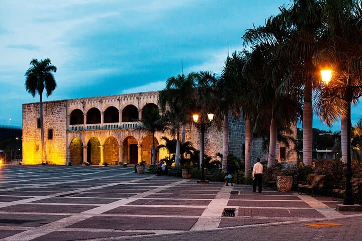 Santo Domingo City Tour: Colonial Zone, Los Tres Ojos & Columbus Lighthouse photo 3