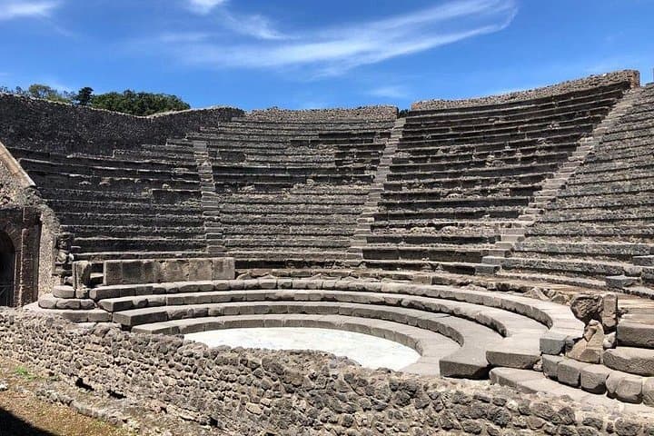 Capri, Sorrento & Pompeii: Private Day Trip from Naples — Blue Grotto to Ancient Streets photo 3