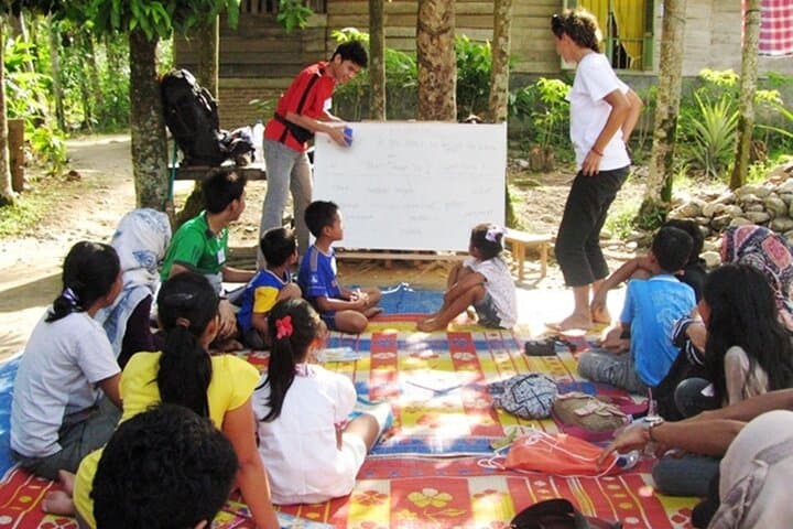 Two-Day Jungle Trekking in Bukit Lawang: Orangutan Encounters & River Tubing photo 2