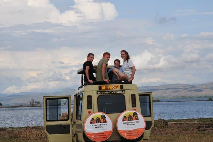 7-Day Big Five, Chimpanzee & Gorilla Tracking Safari in Uganda photo 4