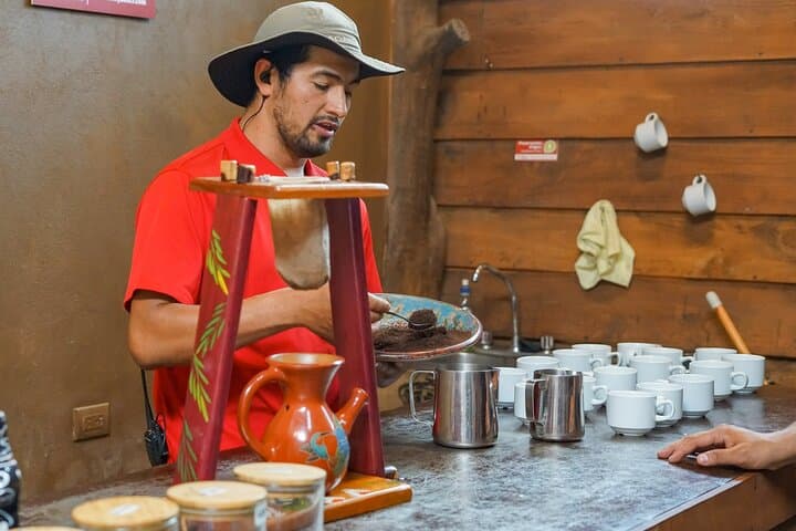 Monteverde Coffee, Chocolate & Sugar Cane Tour — Farm-to-Cup Taste Experience photo 2