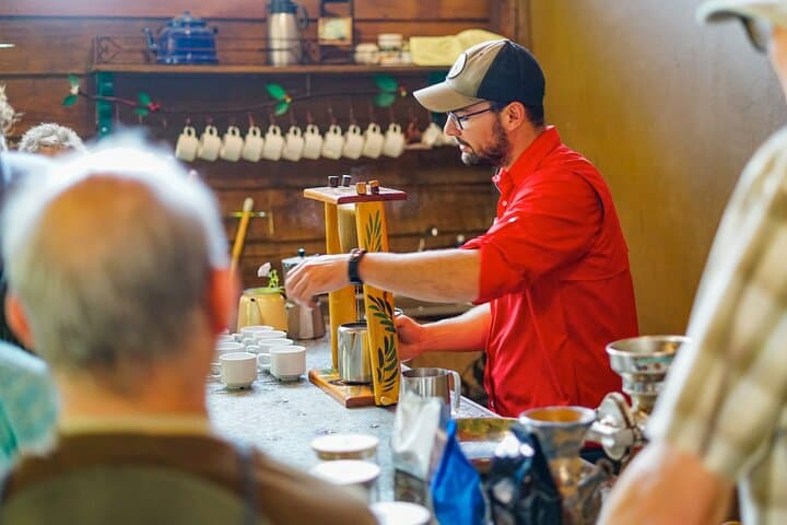 Monteverde Coffee, Chocolate & Sugar Cane Tour — Farm-to-Cup Taste Experience photo 3