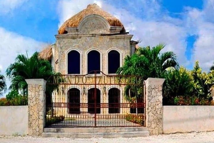 Punta Cana's Mundo Auténtico: Don Lucas Cigars, Rum & Chocolate Tasting Tour photo 1