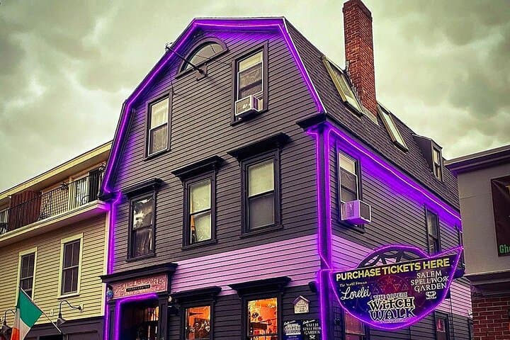 Salem Witch Walk: Modern Witchcraft & Historic Salem Walking Tour photo 3