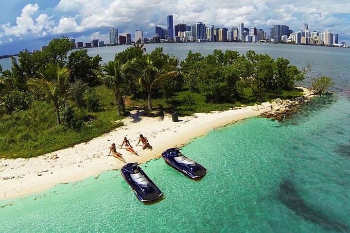 Miami Small-Group Jet Ski Tour: Biscayne Bay Skyline, Star & Fisher Islands