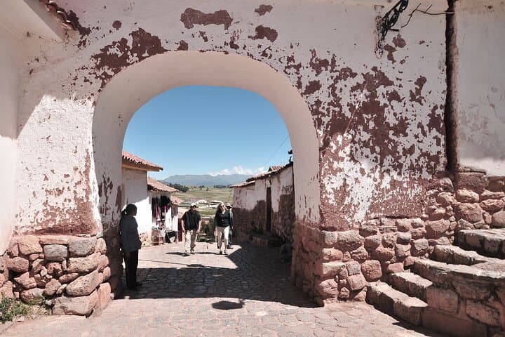 2-Day Sacred Valley & Inca Sites: Cusco, Maras, Moray, Ollantaytambo photo 5