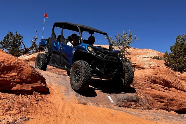 Conquer Moab’s Hell’s Revenge: Ultimate Guided U-Drive Off-Road Adventure photo 4