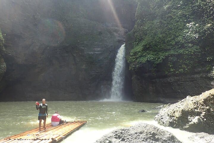 Tagaytay to Pagsanjan Falls Combo Tour — Taal Viewpoint & Pagsanjan Gorge Boat Ride photo 5