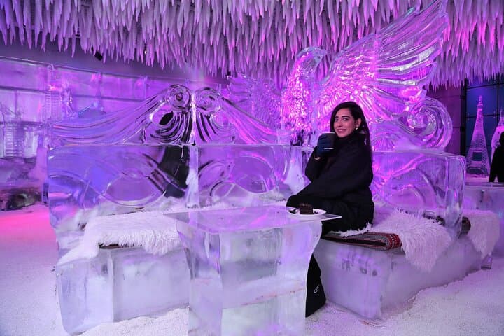 Chillout Ice Lounge Dubai: Subzero Escape in Times Square Center photo 5