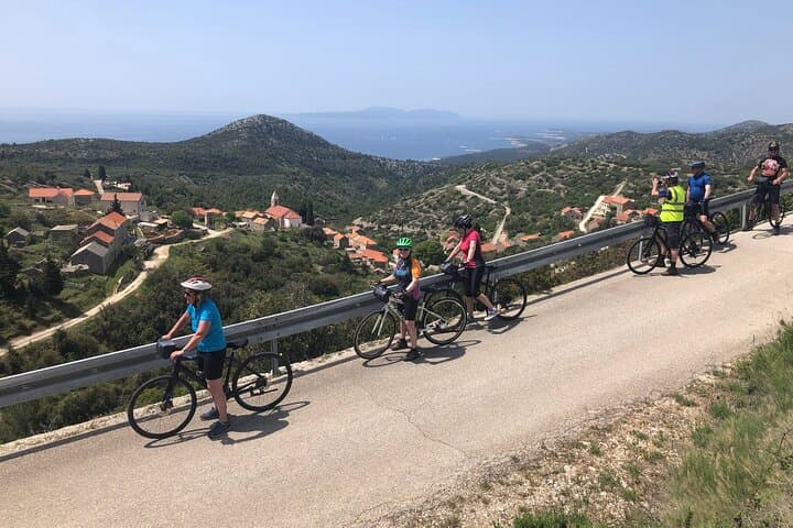 8-Day Cycling Tour along Croatia's Dalmatian Coast