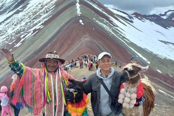 Full-Day Vinicunca (Rainbow Mountain) Trek from Cusco photo 2
