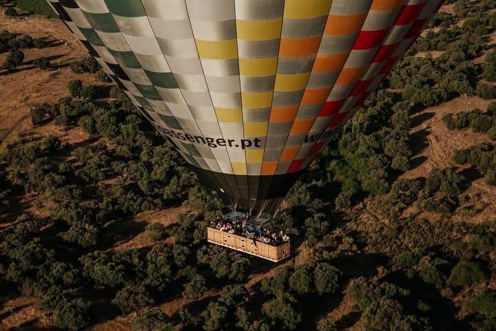 Hot Air Balloon Over Monsaraz and Alqueva Lake — Champagne Flight in Alentejo photo 2