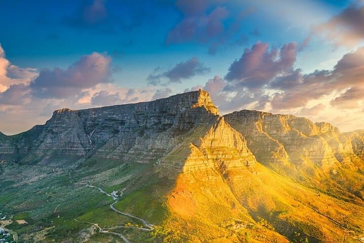 Skip-The-Line Table Mountain Cable Car Private Tour — 4-Hour Cape Town Experience