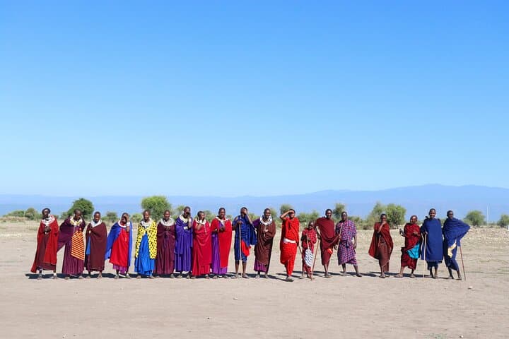 6-Day Luxury Migration Safari: Ngorongoro, Ndutu & Serengeti Wildebeest Route photo 4