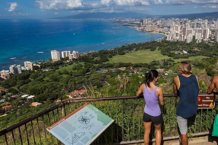 Private Customizable Grand Circle Island Tour on Oahu — 6–8 Hour Island Highlights photo 5