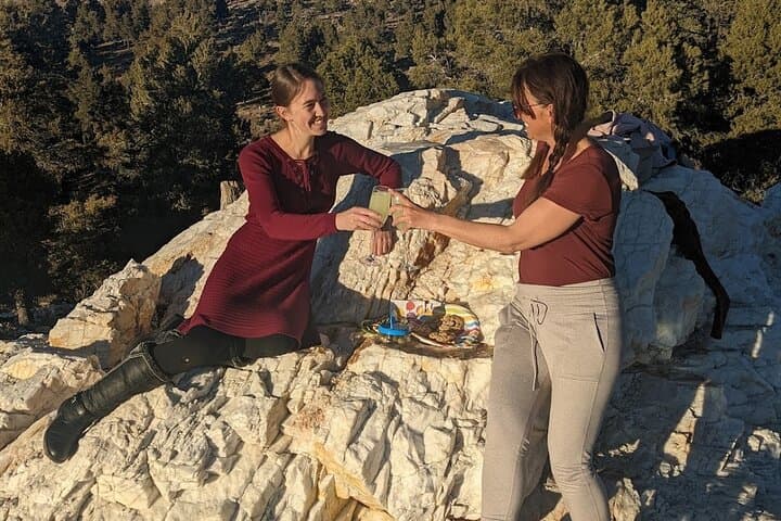 Jeep Picnic on Big Bear Lake: Scenic Forest Drive & Light Lunch photo 4
