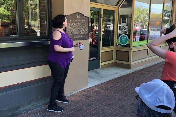 Downtown Orlando Chef's Table & Wine Tasting Tour — Wine Lessons, Charcuterie and a Michelin Chef Dinner photo 3