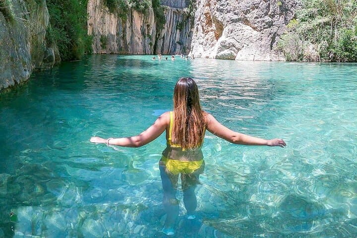 Montanejos Thermal Springs & Girlfriend Waterfall Day Trip from Valencia