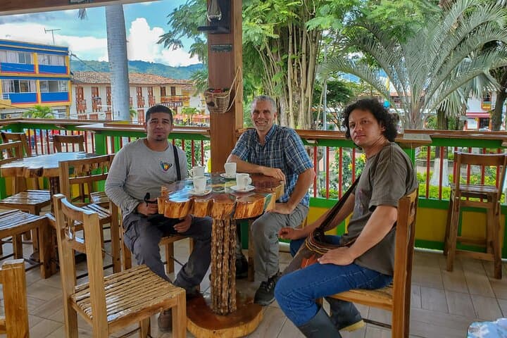 Full-Day Coffee Culture & Conservation Tour: Santuario and San Rafael (Risaralda) photo 2