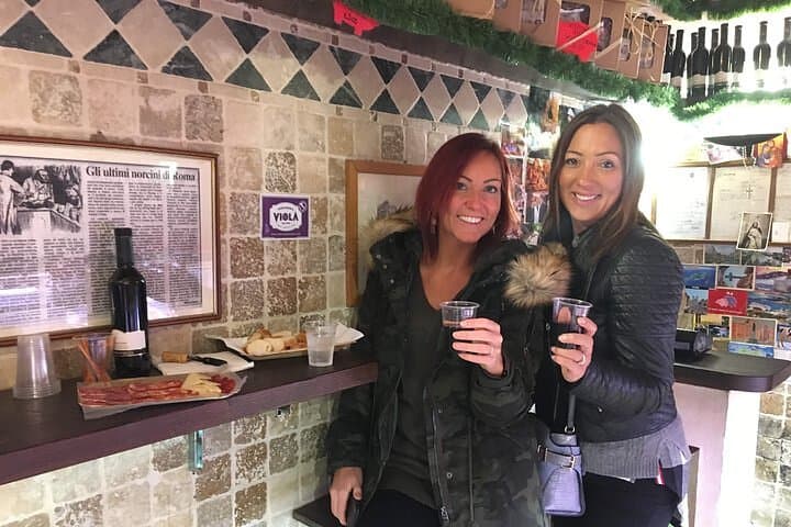 Taste Rome: Ghetto & Trastevere Food and Wine Walking Tour photo 2
