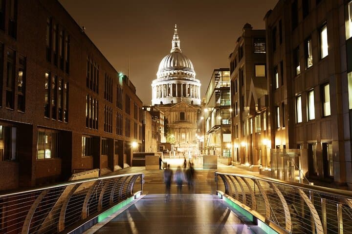Private Tower of London Walking Tour: Insider History & Practical Tips photo 2