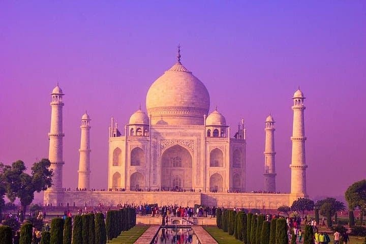 Sunset at the Taj Mahal and Agra Fort: Private Half-Day Guided Tour