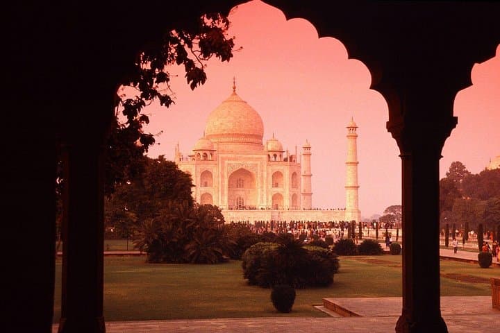 Sunset at the Taj Mahal and Agra Fort: Private Half-Day Guided Tour photo 2