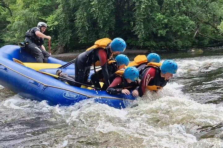 Playful Rapids on the Welsh Dee: FUN White Water Rafting in Llangollen photo 2