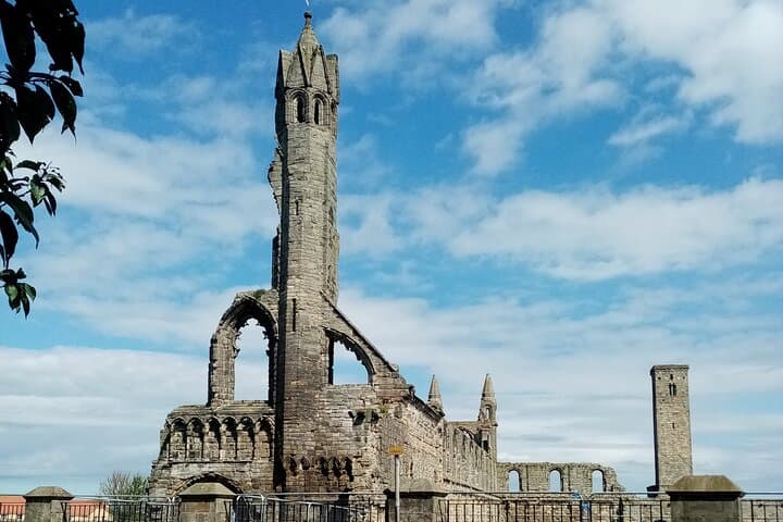 Full-Day St Andrews Guided Tour from Edinburgh — Beaches, Golf & Historic Streets photo 3