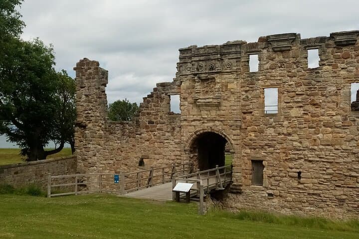 Full-Day St Andrews Guided Tour from Edinburgh — Beaches, Golf & Historic Streets photo 6