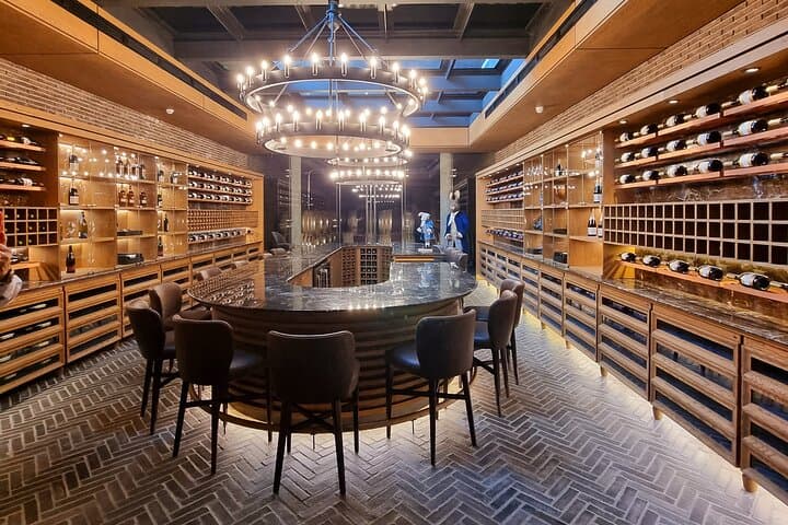 Stellenbosch Wine & Garden Tour: Babylonstoren & Hazendal Cellar Lunch