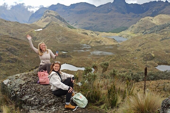 High Andean Walks: Cajas National Park Day Tour from Cuenca