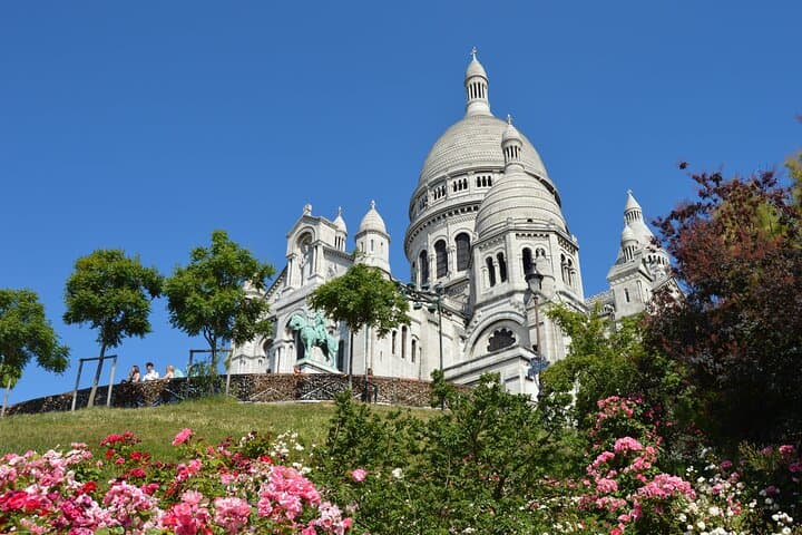 Paris Private Layover Tour: Electric Panoramic Car Highlights in 4–5 Hours photo 4