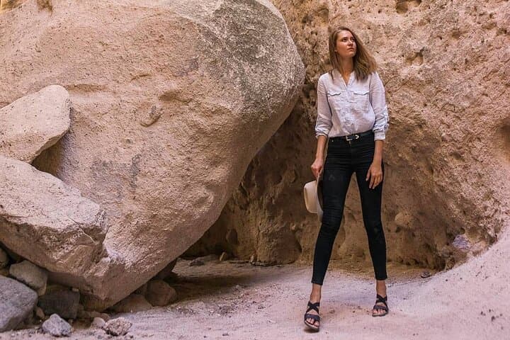 Santa Fe 1-Hour Professional Photo Shoot in Historic Plaza photo 2