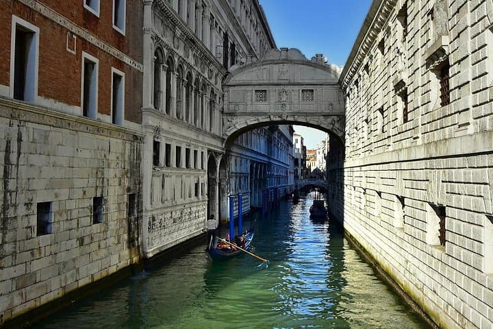 Skip-the-Line Doges Palace Tour with Optional Grand Canal Gondola in Venice photo 4