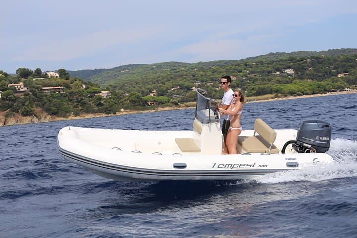 Capelli Tempest 530 Rental in Baunei — License-Free 40hp Dinghy for Ogliastra Coves photo 1