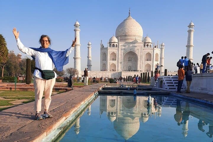 Lion Safari and Taj Mahal Overnight Tour from Delhi photo 3