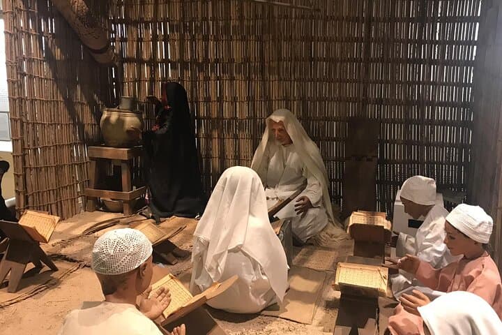 Private Bahrain City Tour: Manama Highlights, Souks & Heritage Walk photo 3